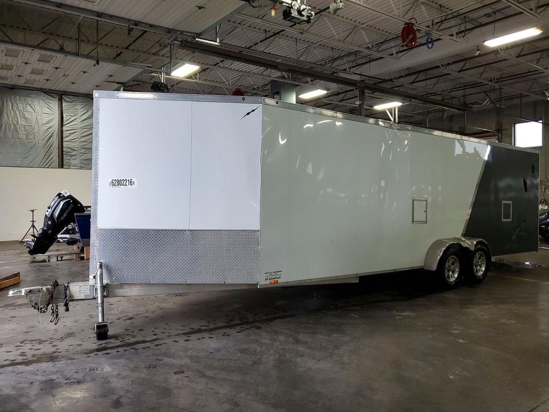 2018 FOREST RIVER 8.5X22 ENCLOSED SNOW