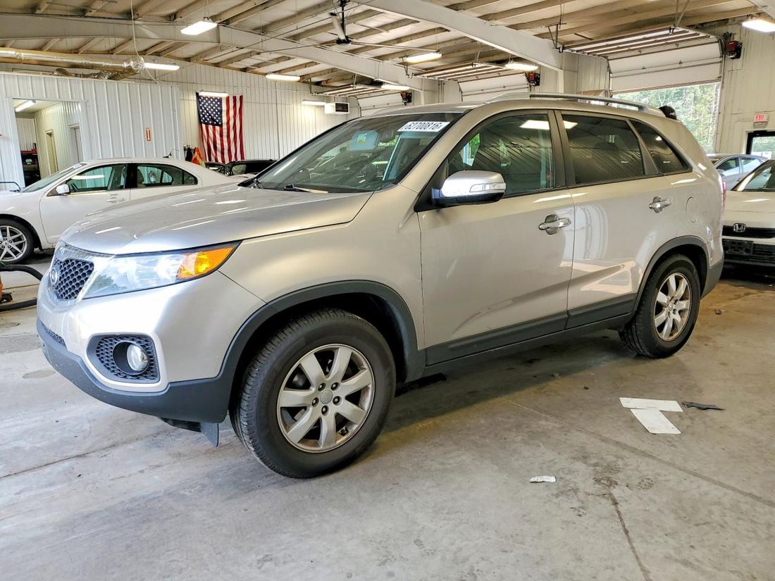 2013 KIA SORENTO