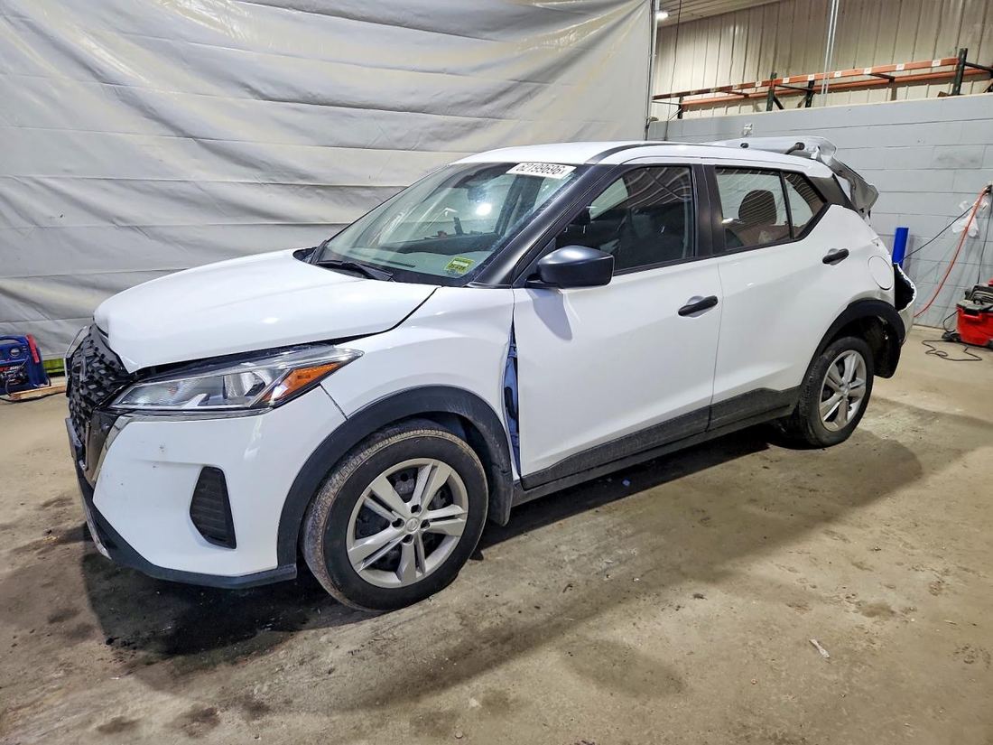 2024 NISSAN KICKS