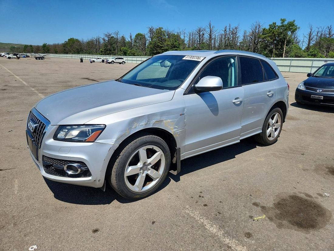 2012 AUDI Q5