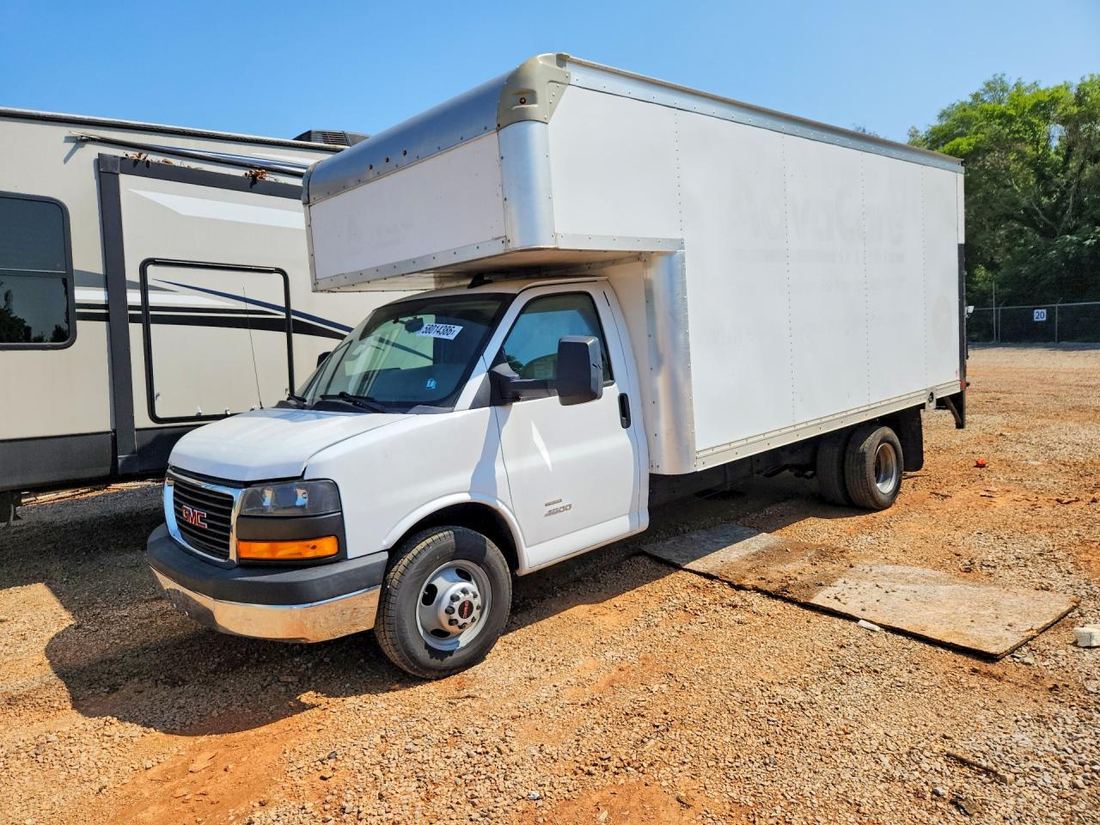 2018 GMC SAVANA