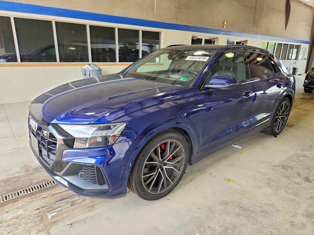 2021 AUDI Q8