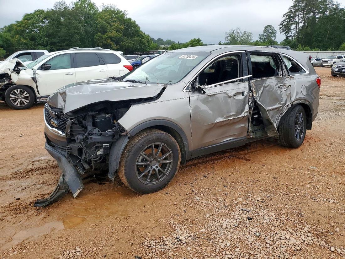 2017 KIA SORENTO