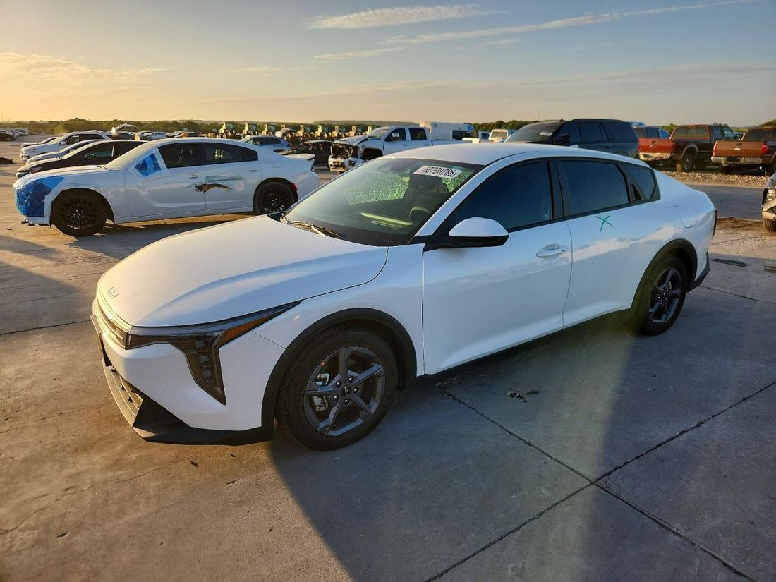 2025 KIA K4