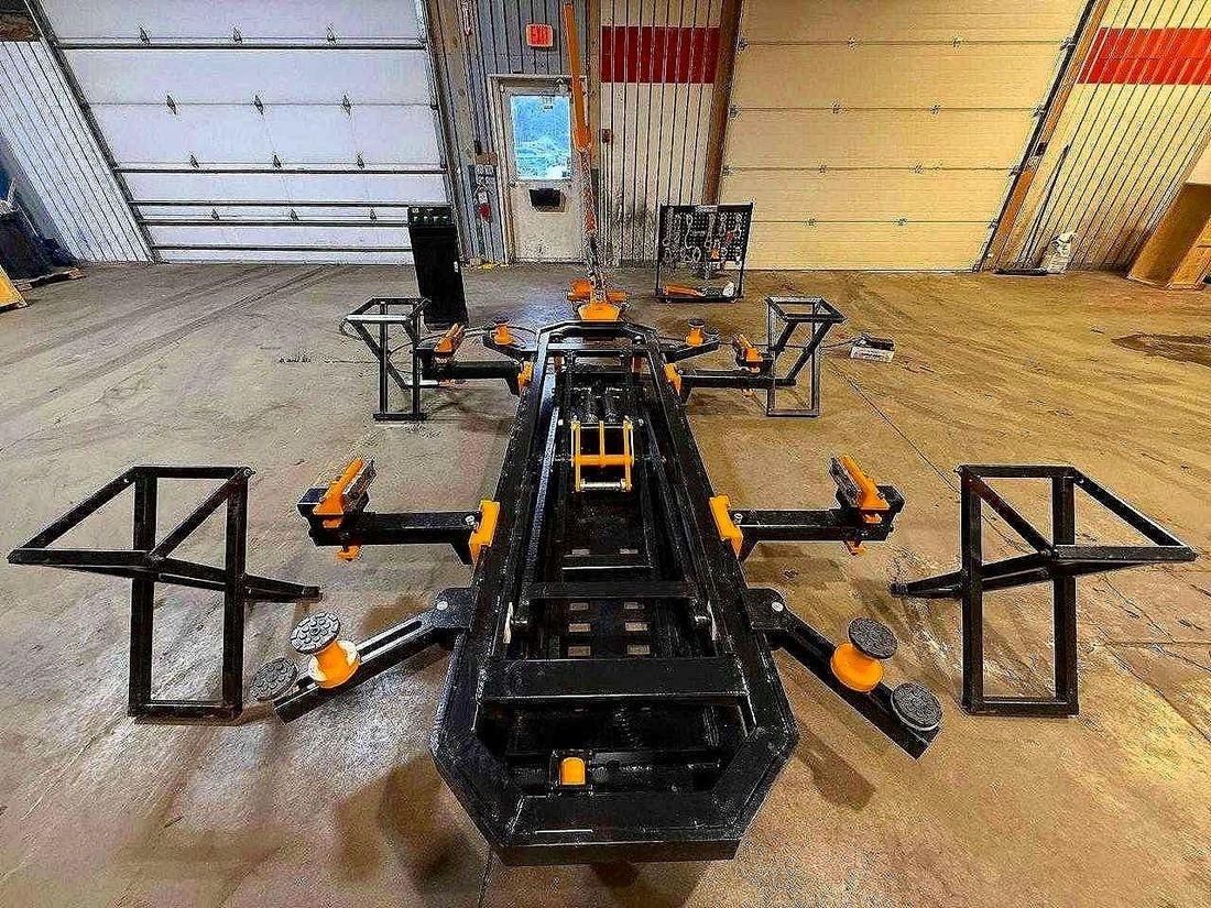 2026 OTHERS 2026 SCISSOR STYLE AUTO BODY F