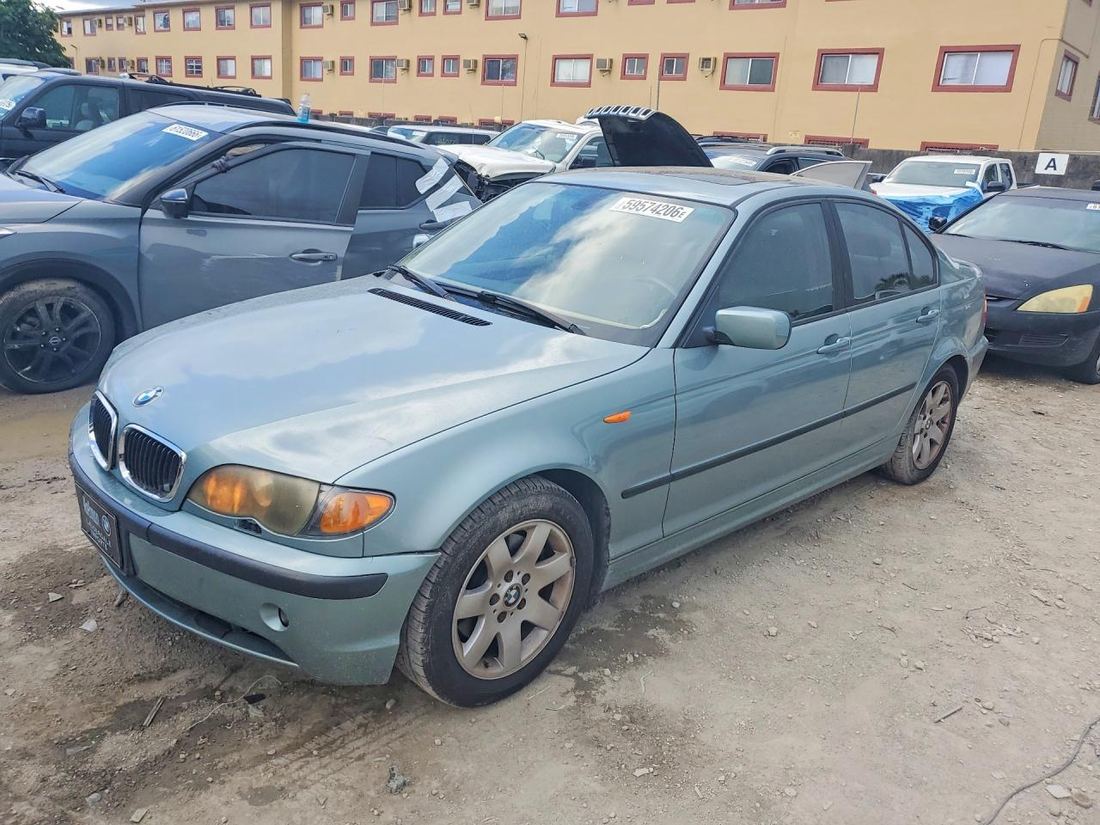 2004 BMW 325