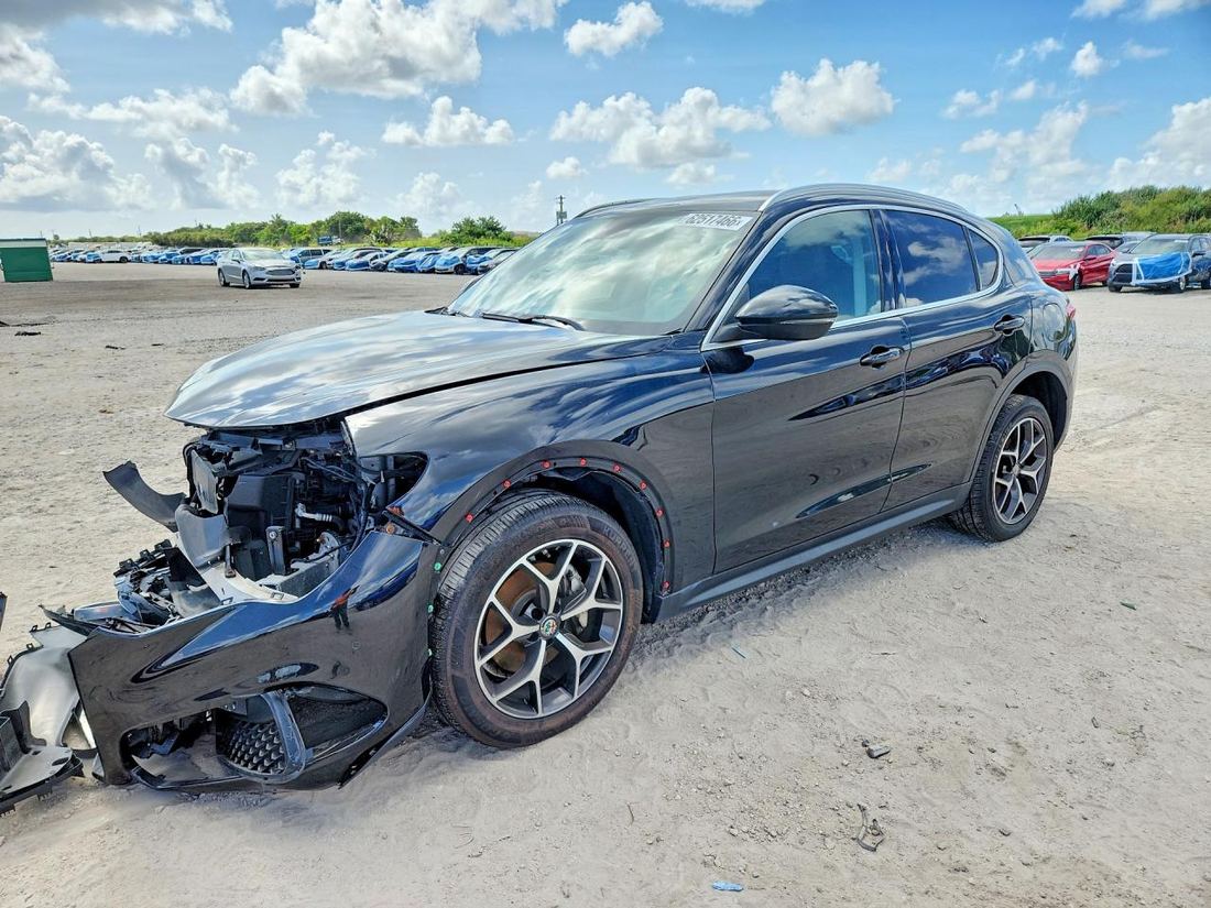 2018 ALFA ROMEO STELVIO