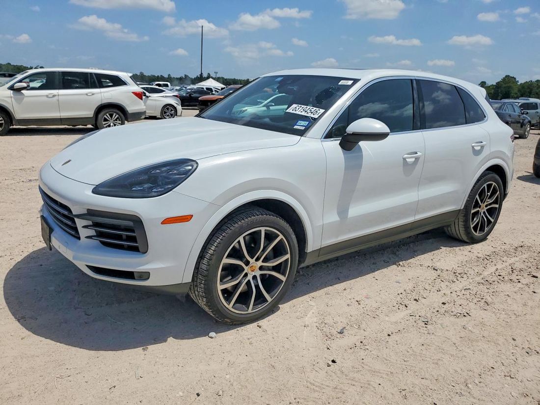 2019 PORSCHE CAYENNE
