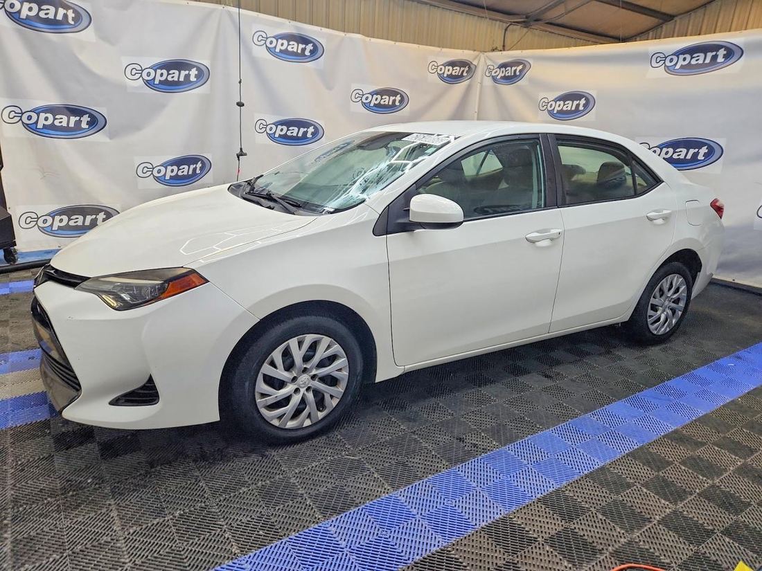 2018 TOYOTA COROLLA