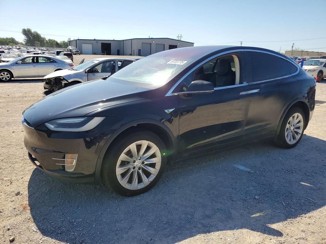 2016 TESLA MODEL X