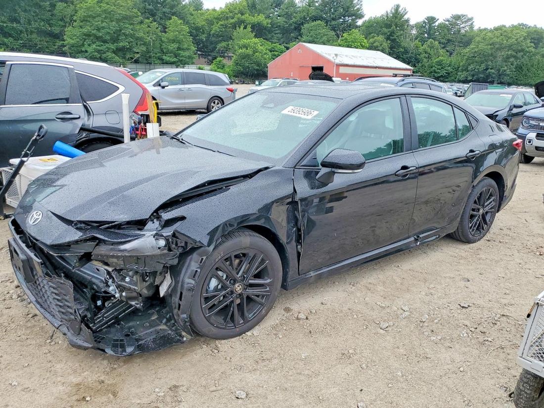 2026 TOYOTA CAMRY