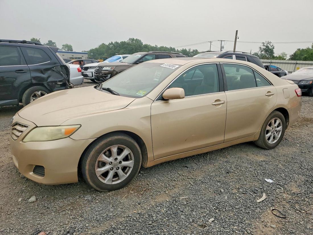 2010 TOYOTA CAMRY
