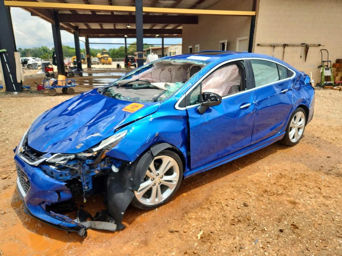 2017 CHEVROLET CRUZE