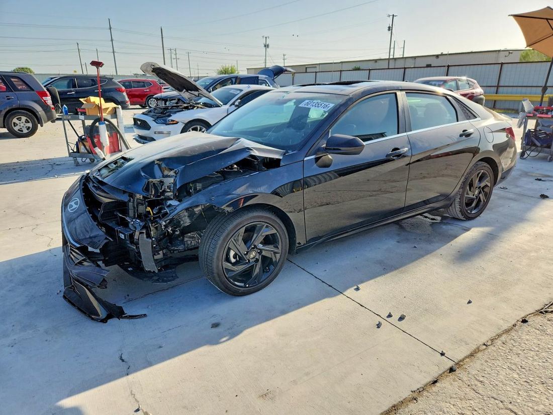 2026 HYUNDAI ELANTRA