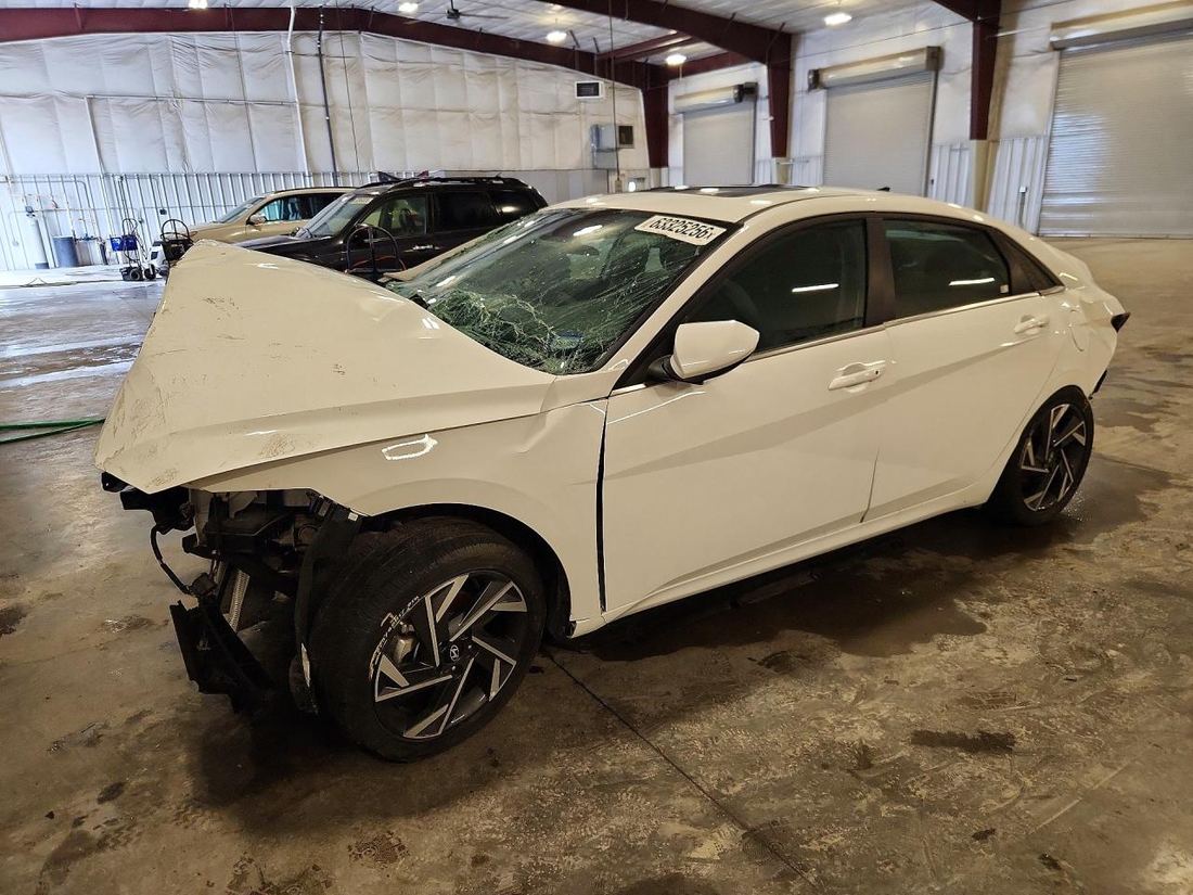 2025 HYUNDAI ELANTRA