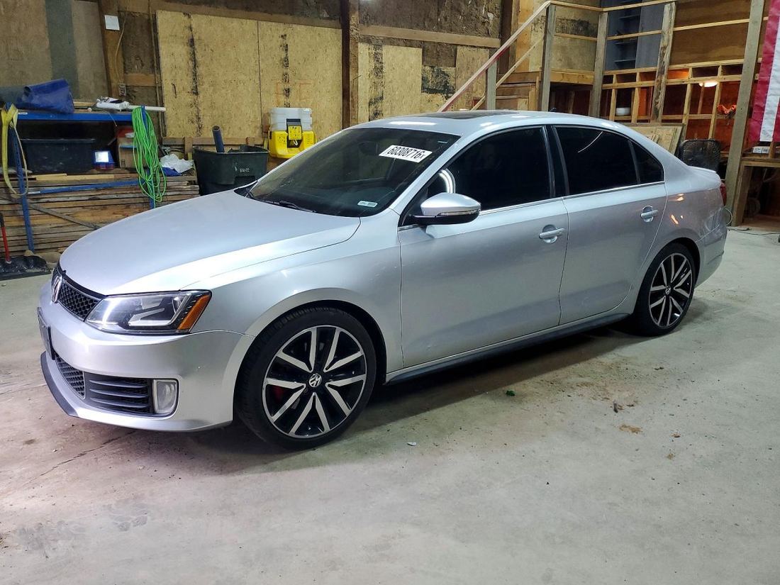 2014 VOLKSWAGEN JETTA