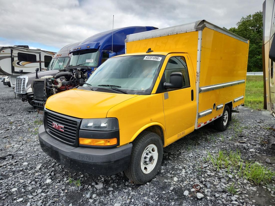 2023 GMC SAVANA