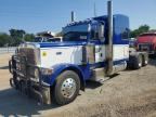 2010 PETERBILT 389
