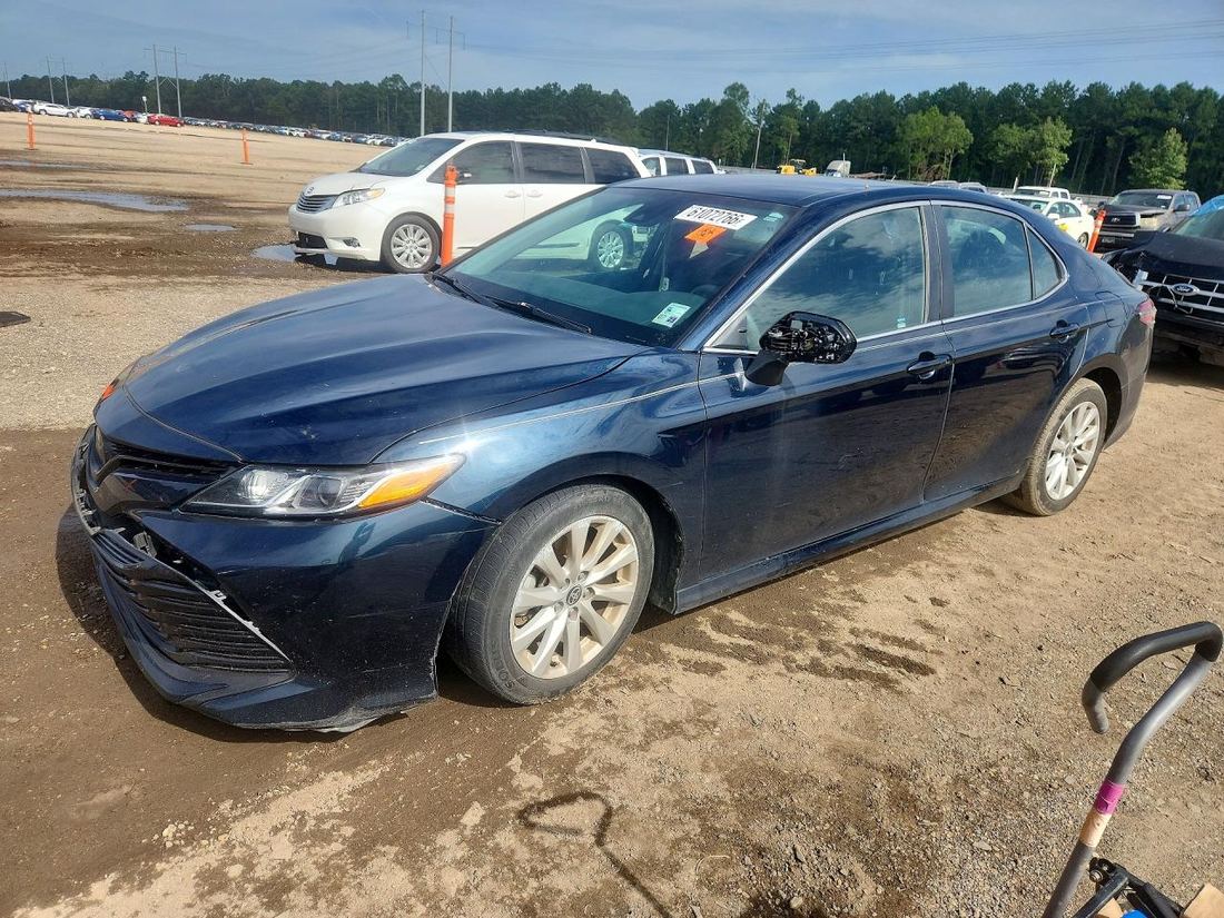 2020 TOYOTA CAMRY