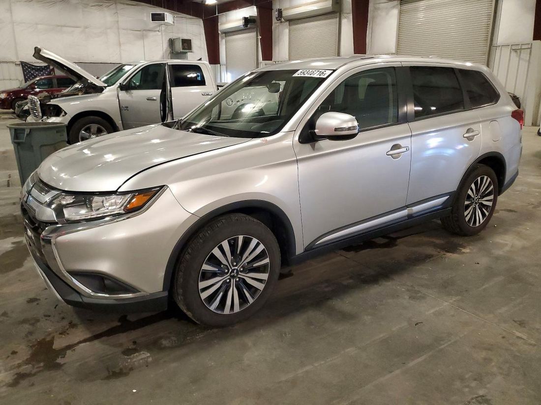 2020 MITSUBISHI OUTLANDER