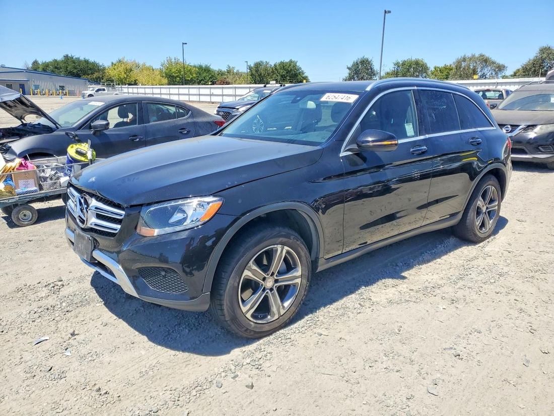 2016 MERCEDES-BENZ GLC