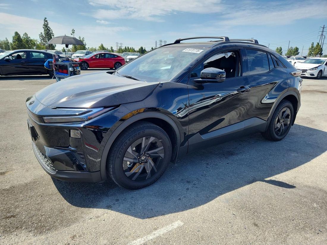 2026 TOYOTA C-HR