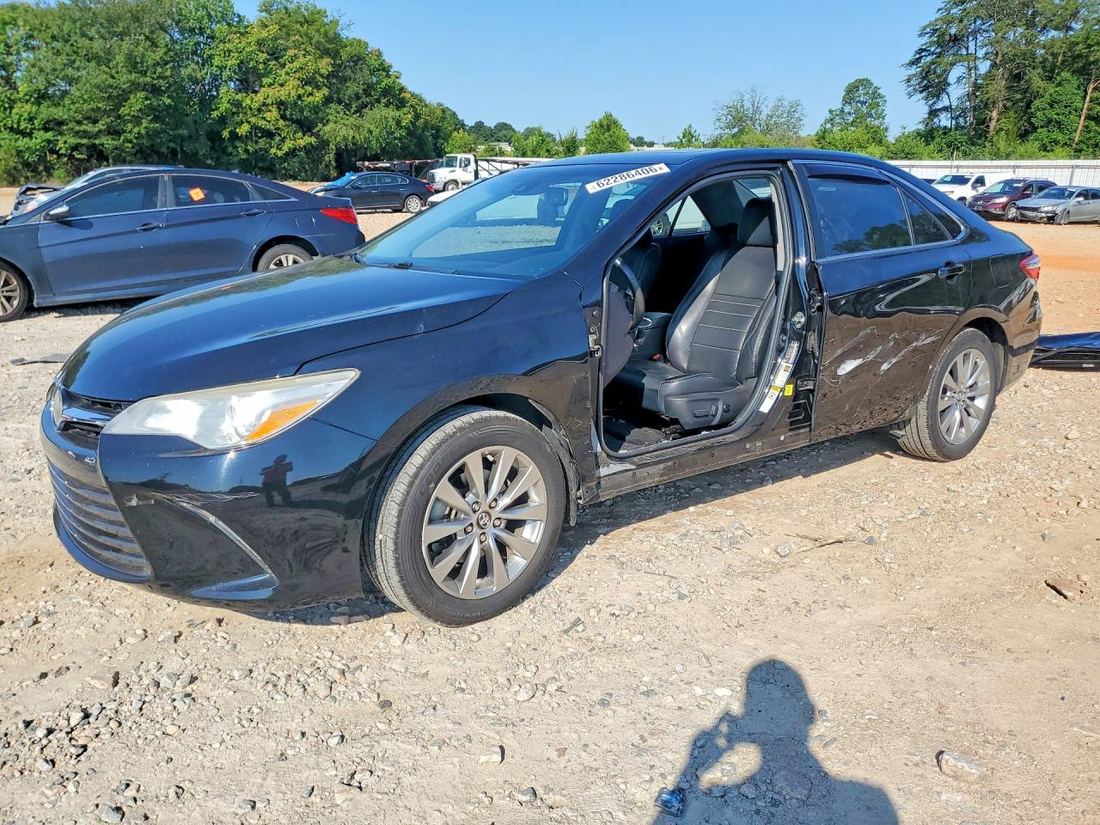 2017 TOYOTA CAMRY