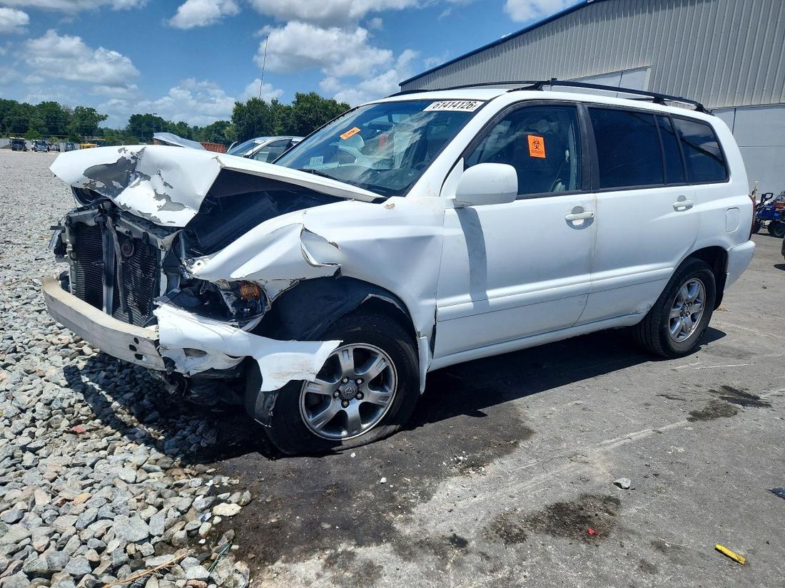 2005 TOYOTA HIGHLANDER