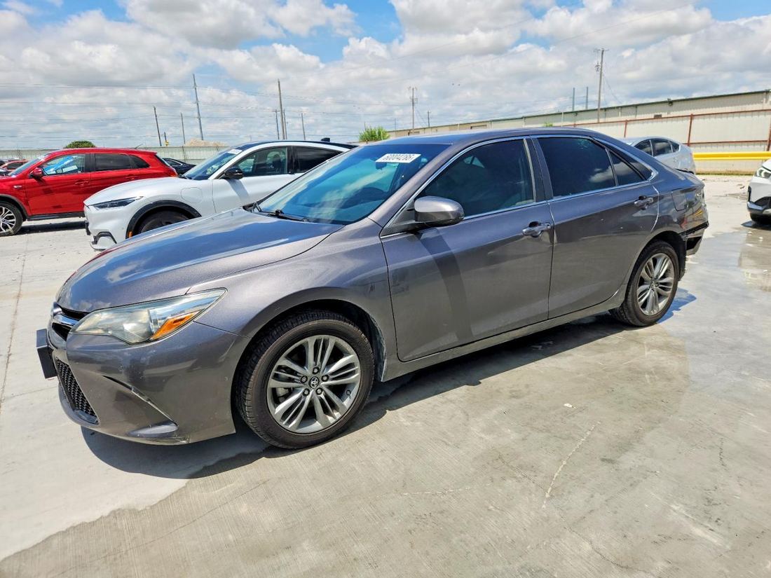 2017 TOYOTA CAMRY