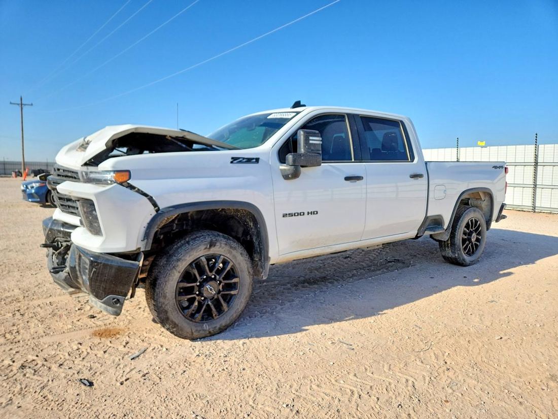 2025 CHEVROLET SILVERADO