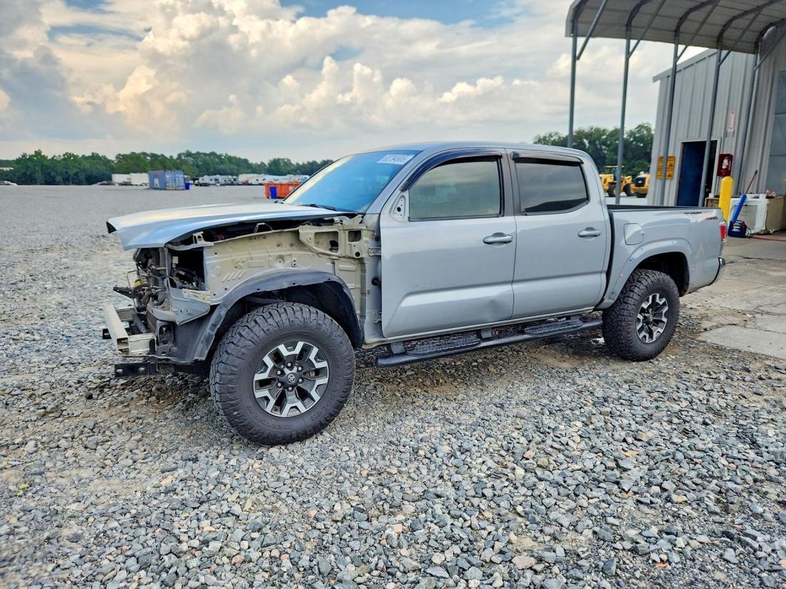 2020 TOYOTA TACOMA