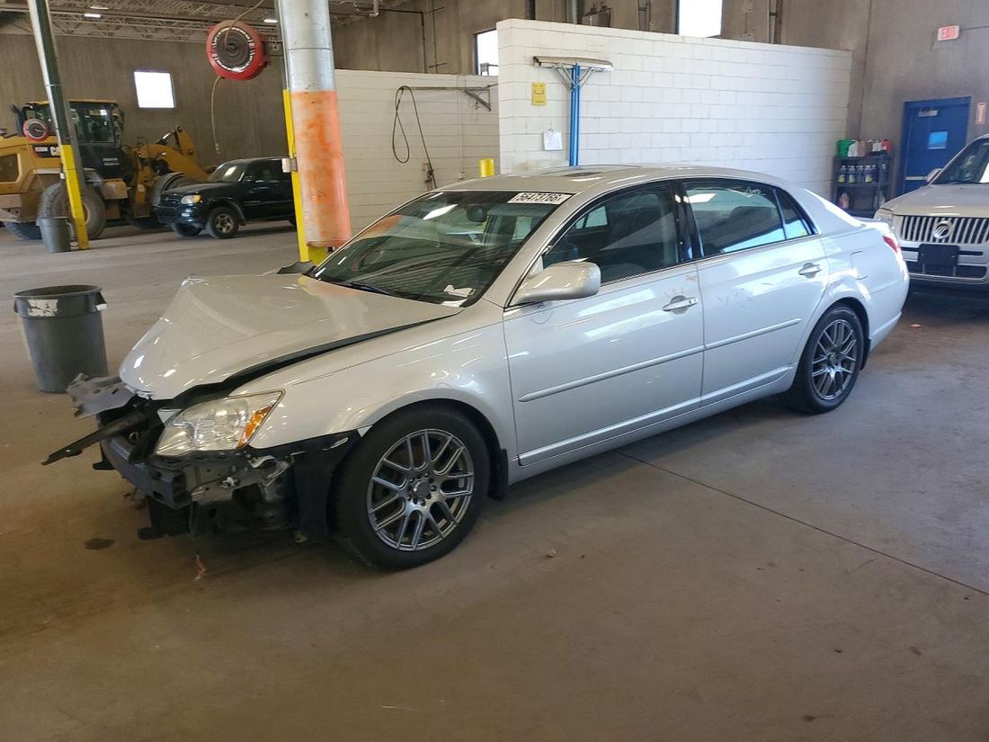 2006 TOYOTA AVALON