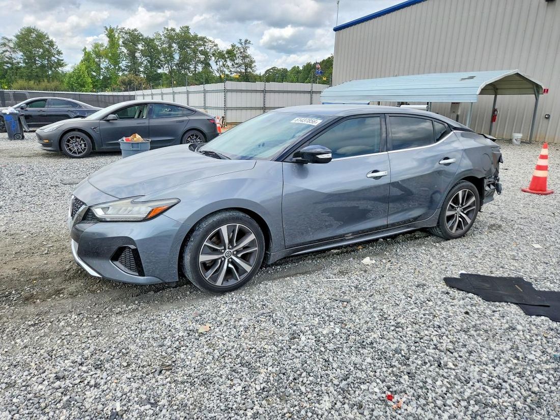 2019 NISSAN MAXIMA