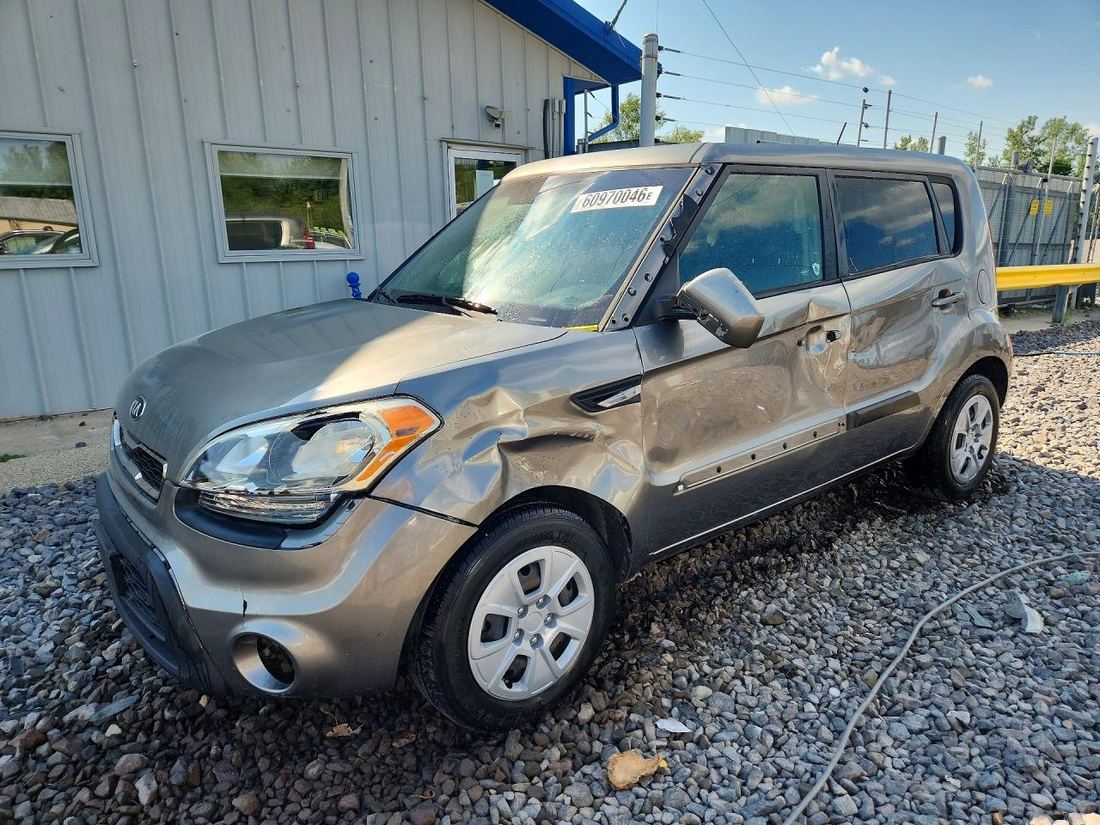 2013 KIA SOUL