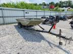 2014 BOAT BASE TRACKER