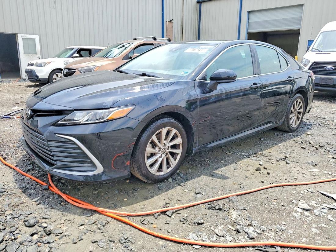 2022 TOYOTA CAMRY