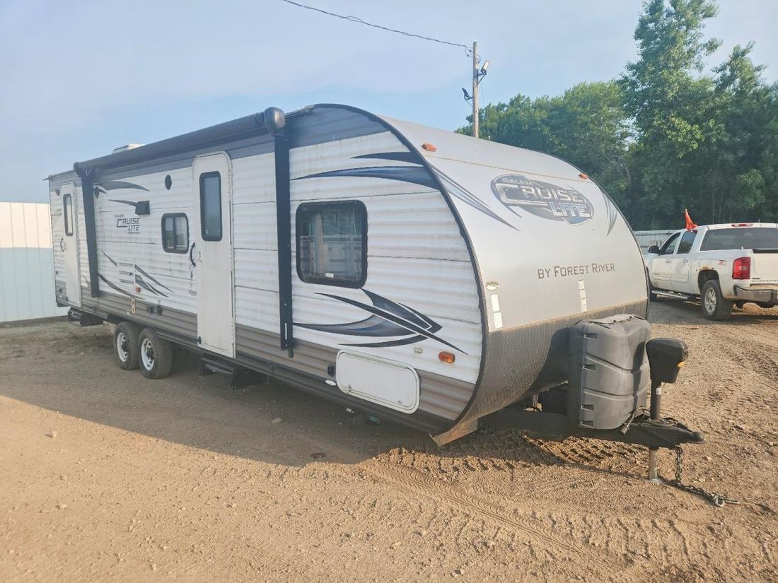 2015 SALEM BY FOREST RIVE TRAILERS