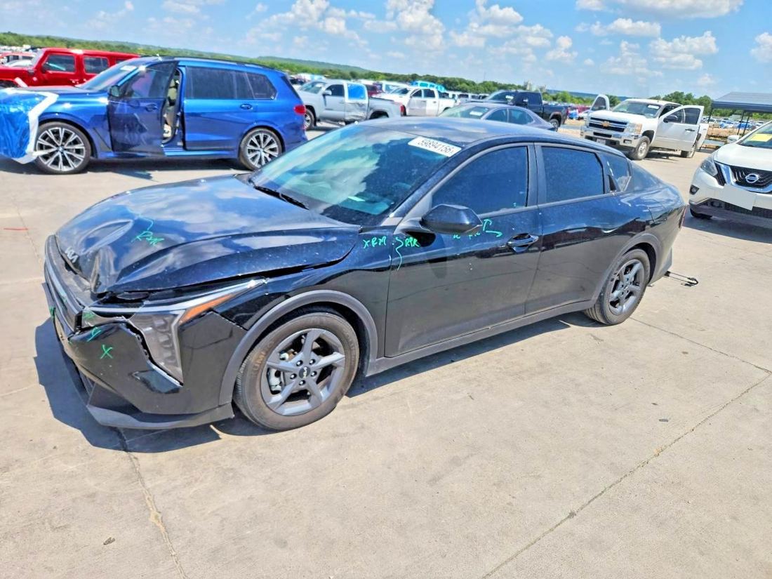 2025 KIA K4