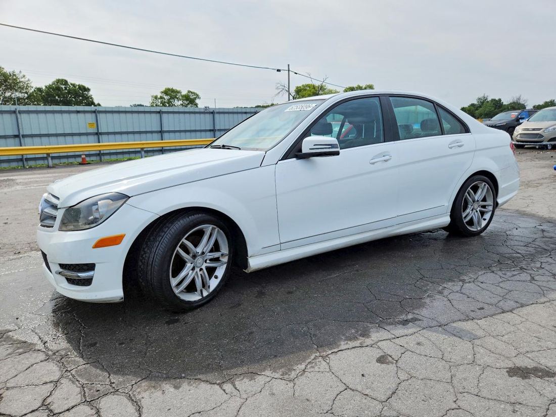 2013 MERCEDES-BENZ C