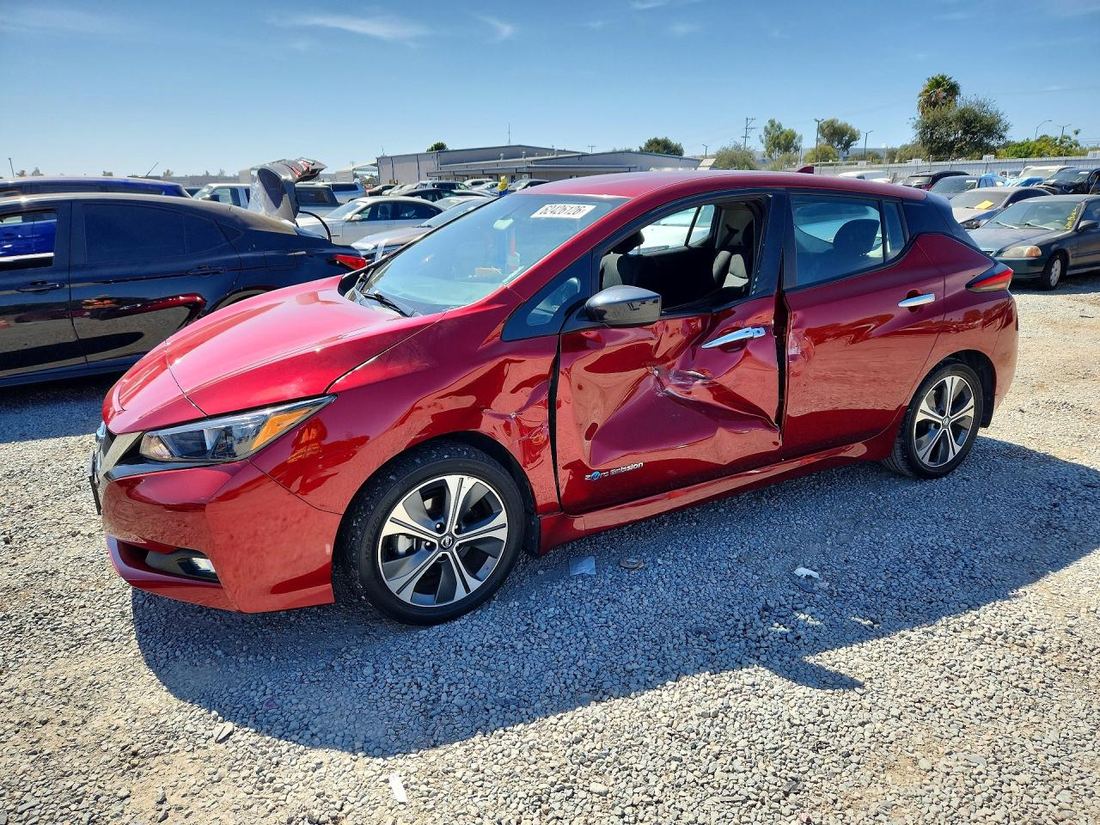 2018 NISSAN LEAF