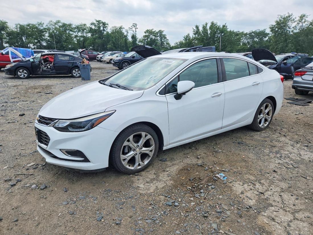 2017 CHEVROLET CRUZE