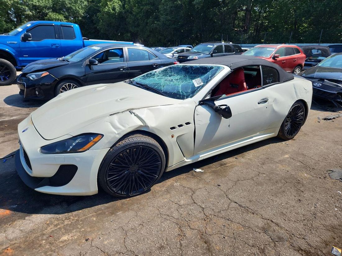 2013 MASERATI GRANTURISMO