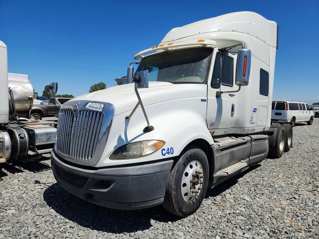2014 INTERNATIONAL PROSTAR