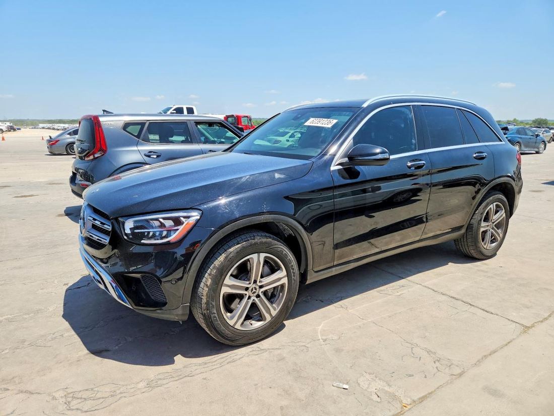 2021 MERCEDES-BENZ GLC