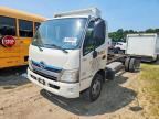 2014 HINO 195