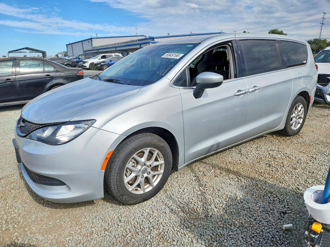 2023 CHRYSLER VOYAGER