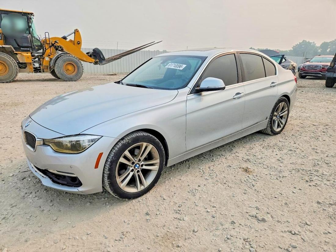 2017 BMW 330