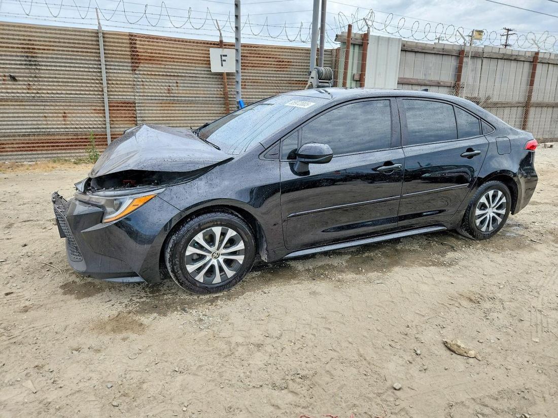 2022 TOYOTA COROLLA