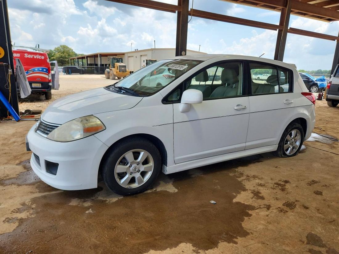 2009 NISSAN VERSA