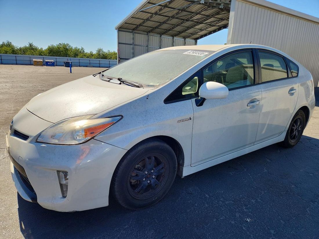 2015 TOYOTA PRIUS